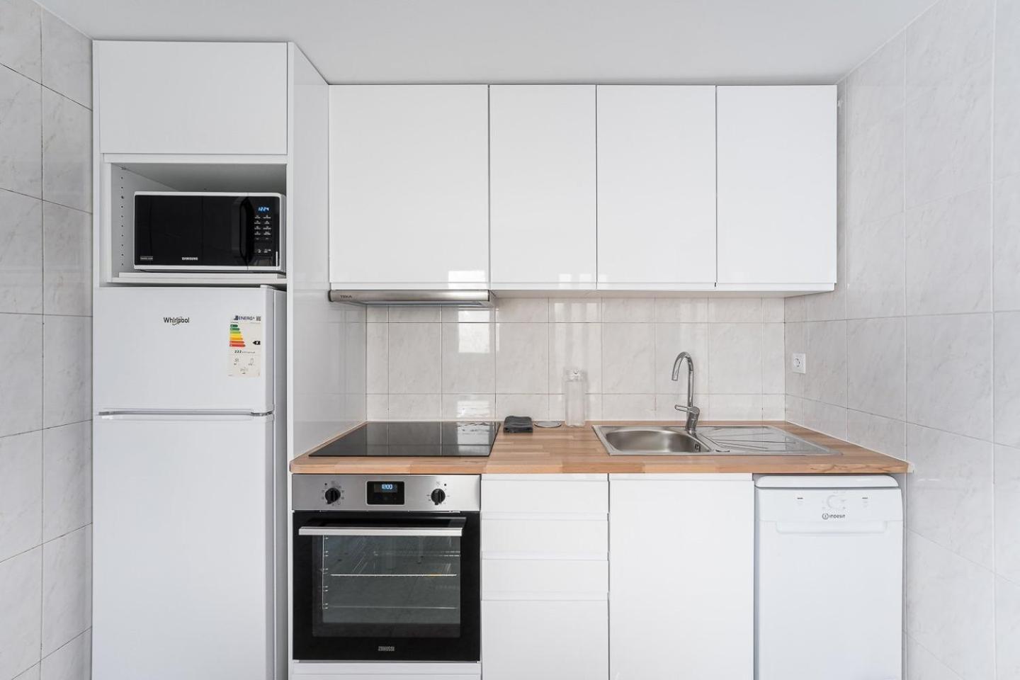 Guestready - The Perfect Urban Nest Hotel บีลาโนวาเดกายา ภายนอก รูปภาพ
