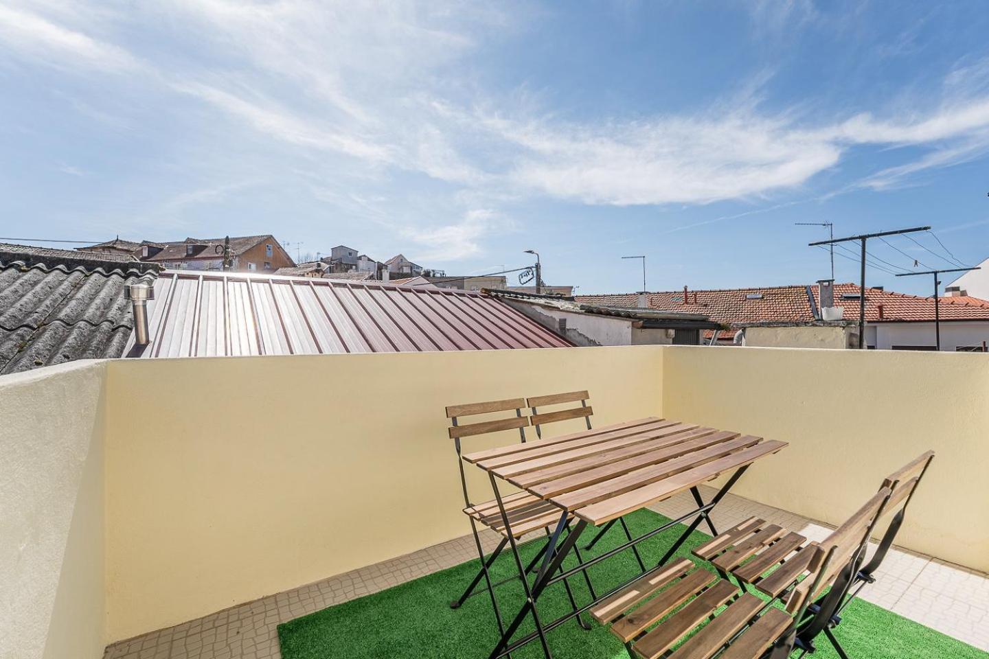 Guestready - The Perfect Urban Nest Hotel บีลาโนวาเดกายา ภายนอก รูปภาพ